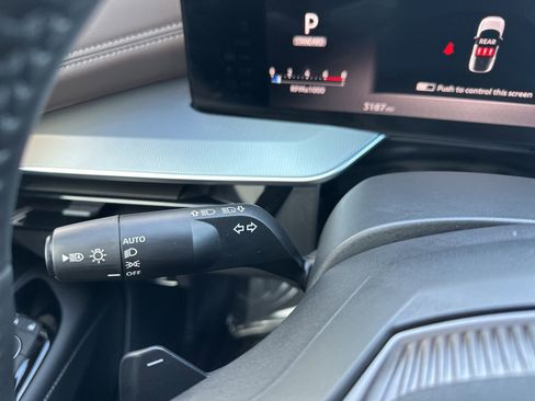 Used 2025 Nissan Murano Platinum w/ Cargo Package image 46