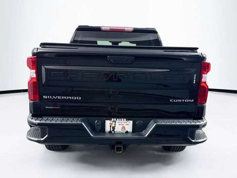 Used 2022 Chevrolet Silverado 1500 Custom AWD/4WD image 8