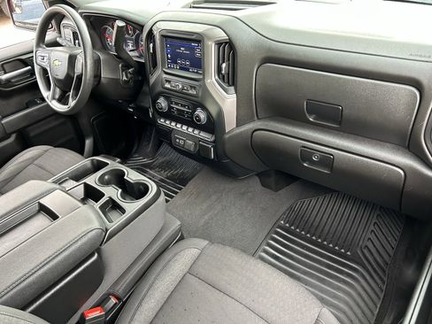 Used 2024 Chevrolet Silverado 1500 Custom image 13