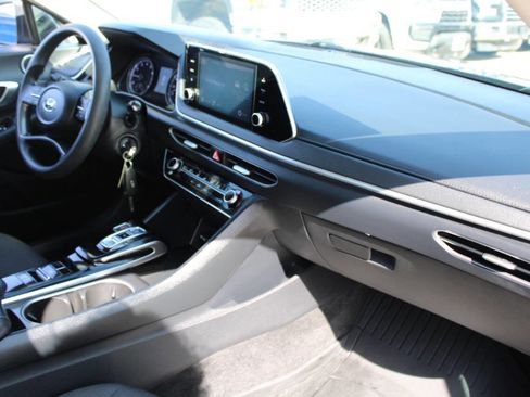 Used 2022 Hyundai Sonata SE FWD image 13