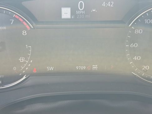 Used 2025 Cadillac XT6 Premium Luxury image 15