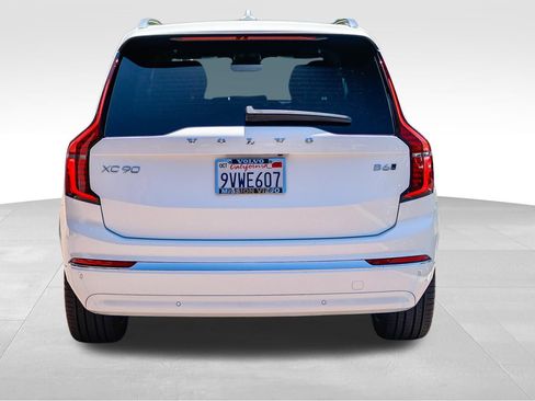 Used 2026 Volvo XC90 B6 Ultra w/ Protection Package AWD/4WD image 7