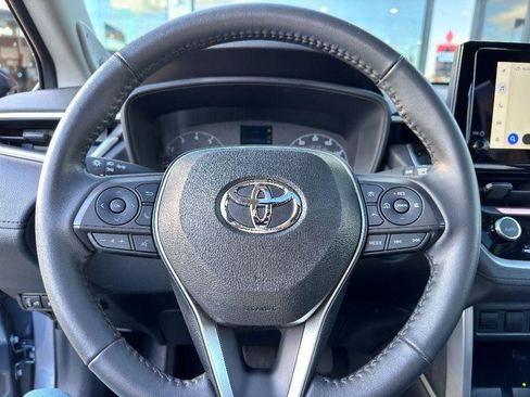 Used 2024 Toyota Corolla Cross LE w/ Moonroof Package image 21