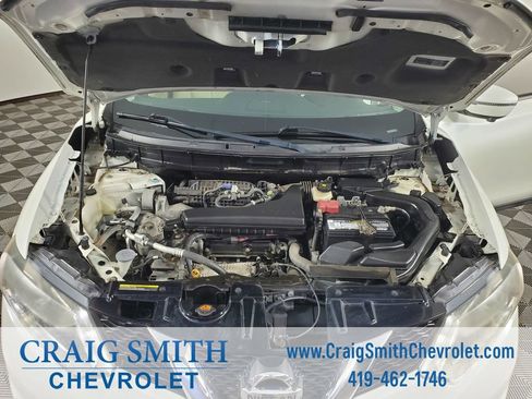 Used 2016 Nissan Rogue SL w/ SL Premium Package FWD image 9