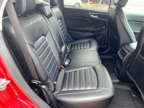 Used 2024 Ford Edge SEL w/ Convenience Package image 23