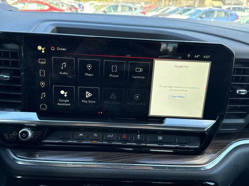 Used 2024 GMC Sierra 1500 Elevation image 18