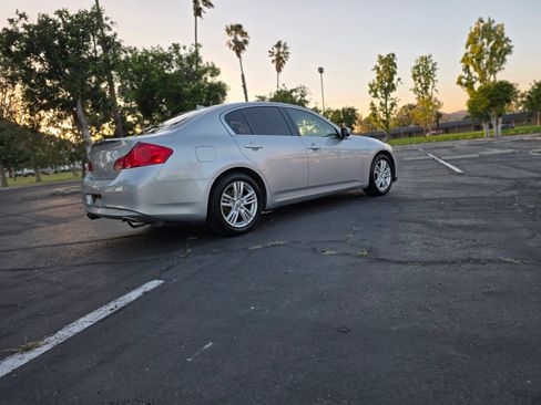 Used 2013 INFINITI G37 Journey w/ Premium Pkg RWD image 10