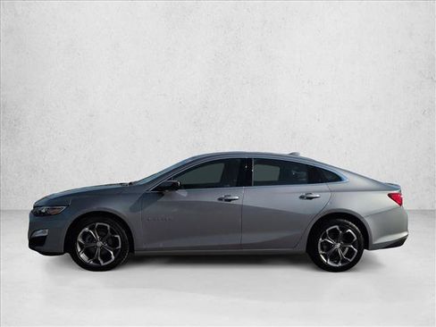 Used 2024 Chevrolet Malibu LT FWD image 9