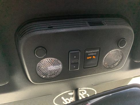 Used 2019 Ford Mustang Convertible w/ Equipment Group 101A RWD image 27