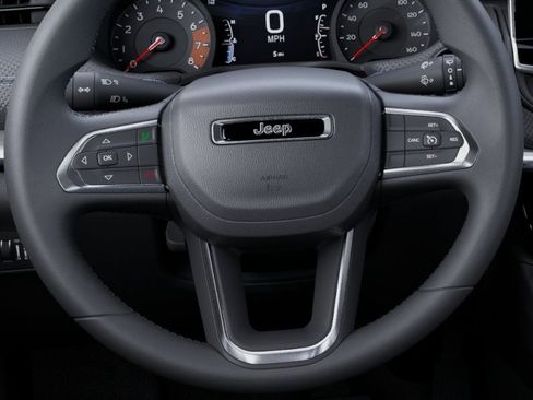 New 2026 Jeep Compass Latitude image 20