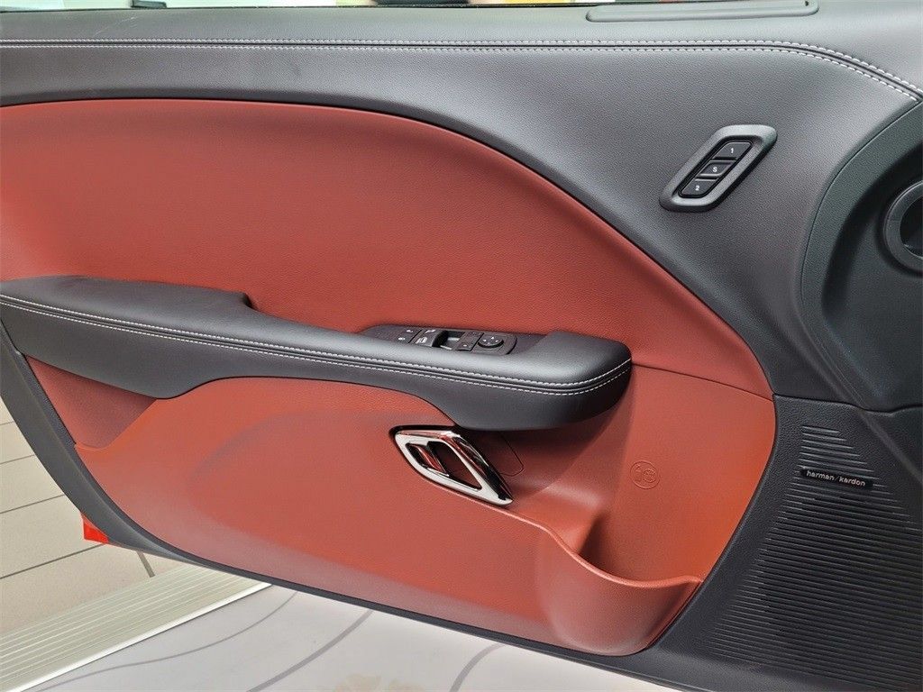 Used 2022 Dodge Challenger SRT Super Stock RWD image 15