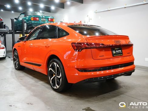 Used 2022 Audi e-tron Premium Plus w/ Premium Plus Package image 7