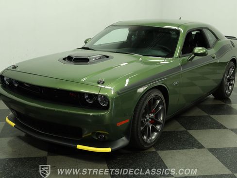 Used 2023 Dodge Challenger R/T w/ Plus Package RWD image 18