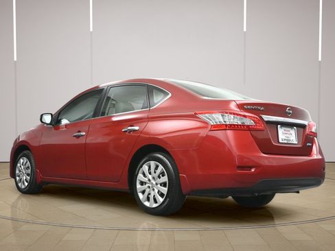 Used 2014 Nissan Sentra S FWD image 25