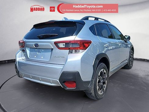 Used 2023 Subaru Crosstrek 2.0i Premium AWD/4WD image 6