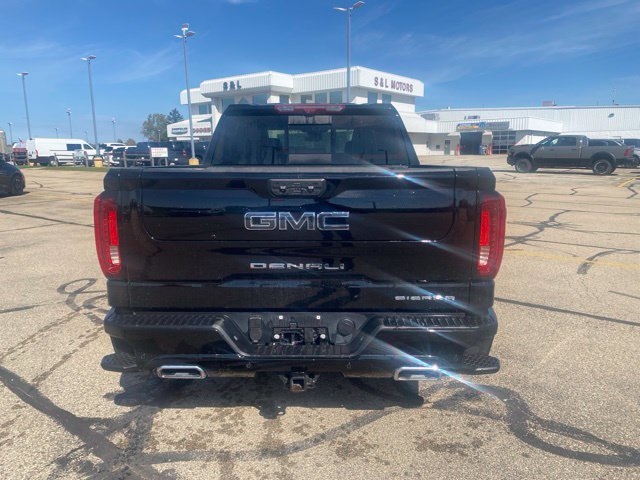 Used 2025 GMC Sierra 1500 Denali Ultimate AWD/4WD image 4