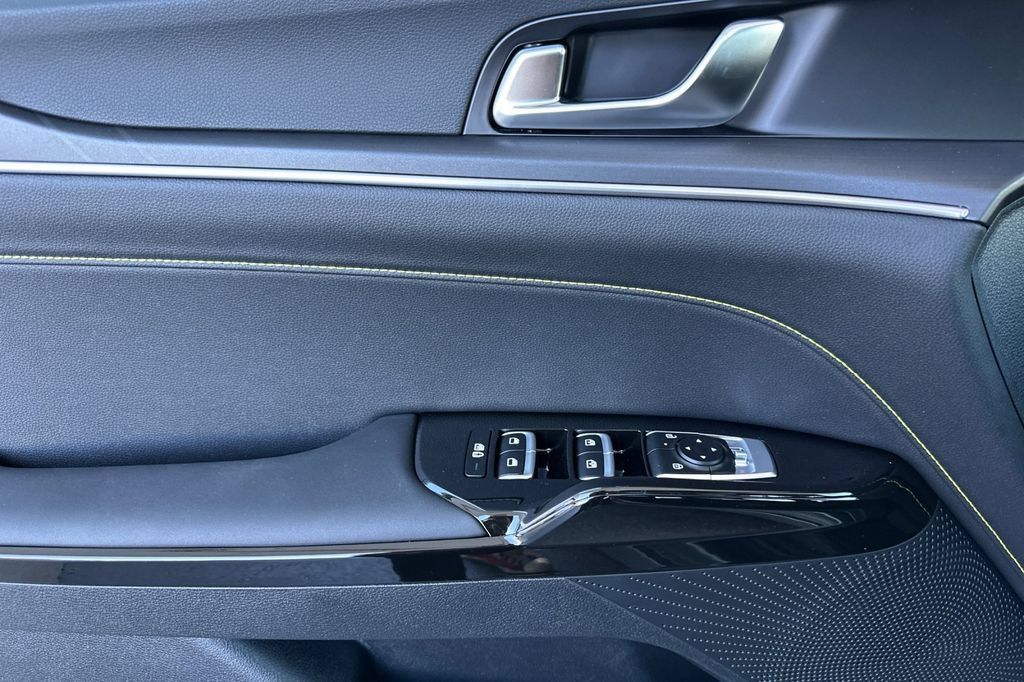 New 2026 Kia K5 GT FWD image 13