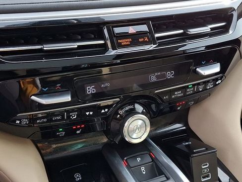 Used 2023 Acura MDX FWD w/ Technology Package image 20