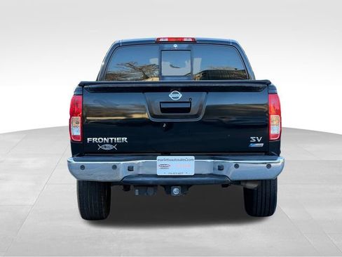 Used 2017 Nissan Frontier SV w/ SV Value Truck Package image 4