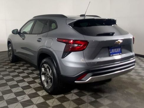 New 2026 Chevrolet Trax LT w/ Driver Confidence Package image 7