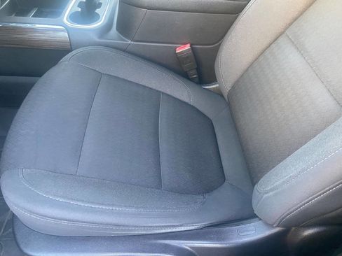 Used 2020 Chevrolet Silverado 1500 RST w/ All-Star Edition image 13