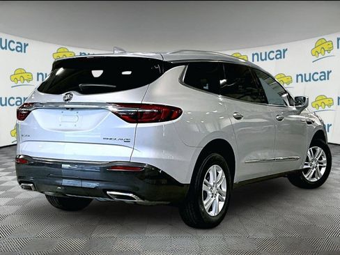 Used 2018 Buick Enclave Essence AWD/4WD image 6