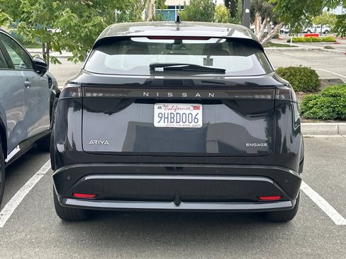 Certified 2023 Nissan Ariya FWD image 6