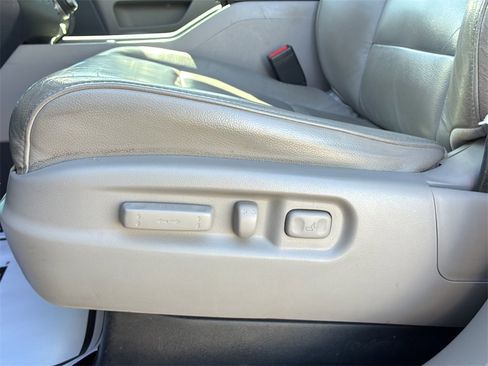 Used 2015 Honda Pilot Touring image 23