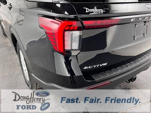 New 2026 Ford Explorer Active image 12