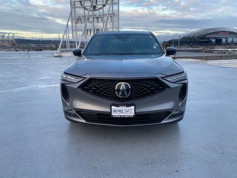 Used 2023 Acura MDX A-Spec image 3