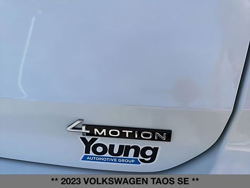 Used 2023 Volkswagen Taos SE w/ Panoramic Sunroof Package AWD/4WD image 7