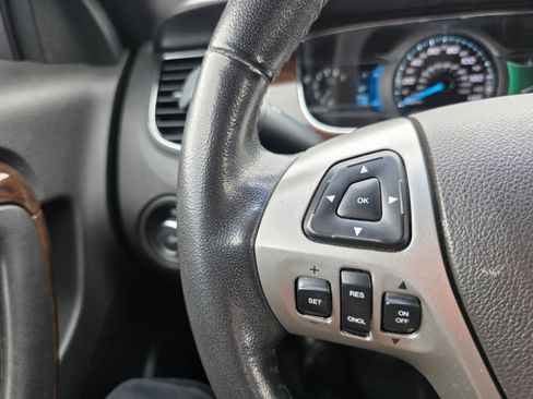 Used 2013 Ford Taurus Limited image 13