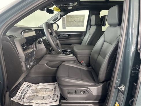 New 2026 Chevrolet Suburban Z71 w/ Z71 Off-Road Package image 22