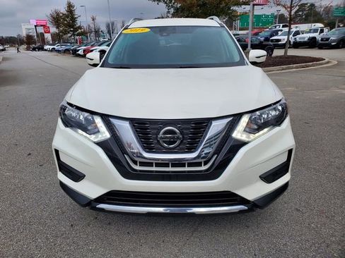 Used 2019 Nissan Rogue SV image 8