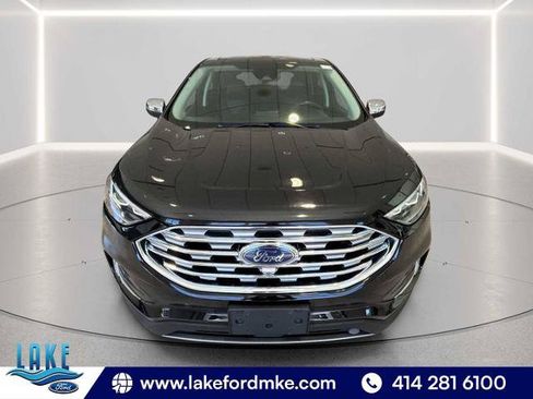 Certified 2022 Ford Edge Titanium w/ Equipment Group 301A AWD/4WD image 2