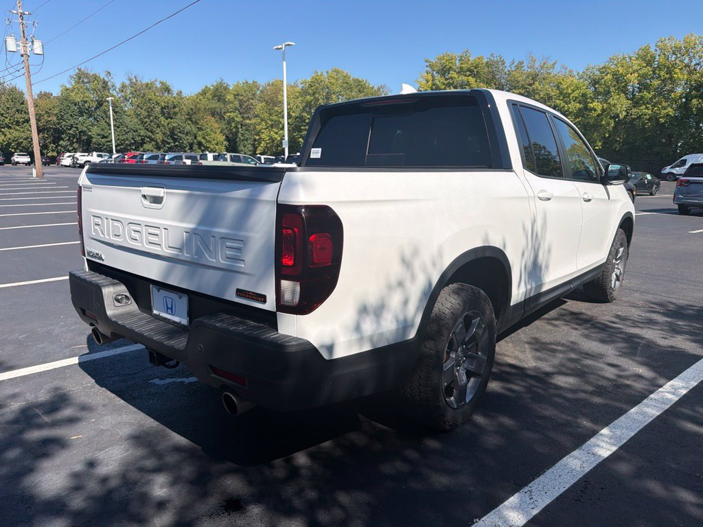 Certified 2025 Honda Ridgeline TrailSport image 5
