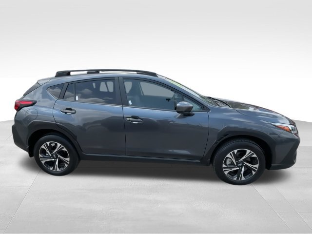 Used 2024 Subaru Crosstrek 2.0i Premium AWD/4WD image 9