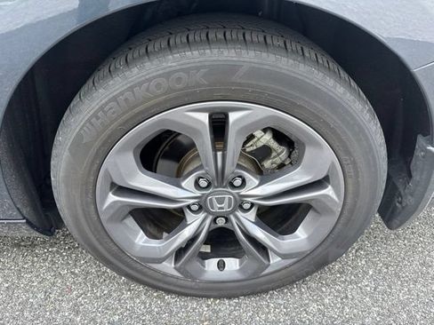 Used 2024 Honda Accord EX-L image 13