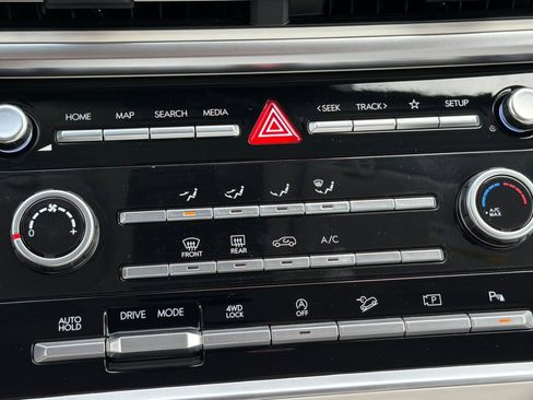 New 2026 Hyundai Santa Fe SE image 28