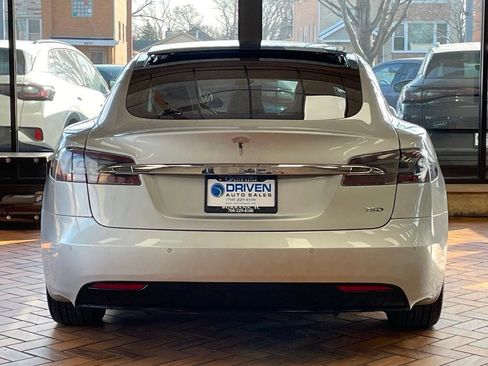 Used 2017 Tesla Model S 75D image 10