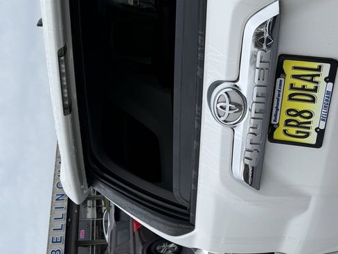 Used 2018 Toyota 4Runner Limited image 7