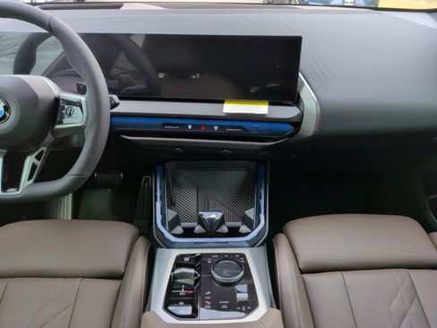 Used 2026 BMW X3 xDrive30i w/ Premium Package AWD/4WD image 33