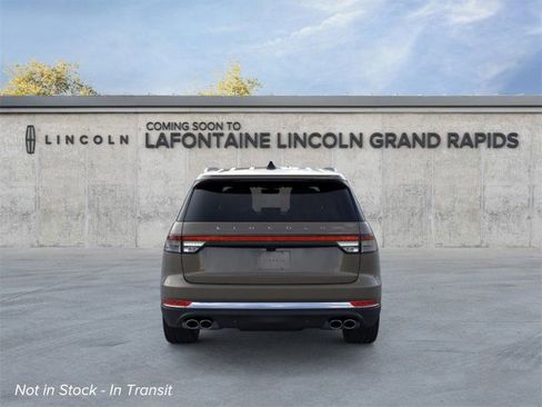 New 2026 Lincoln Aviator Reserve image 5