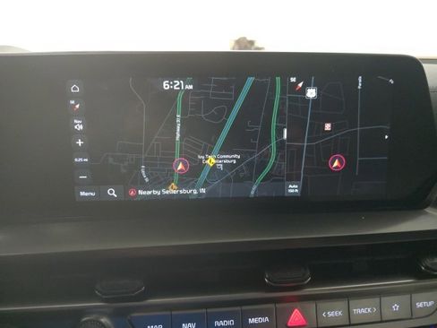 Used 2024 Kia Telluride S w/ S Sunroof Package image 25