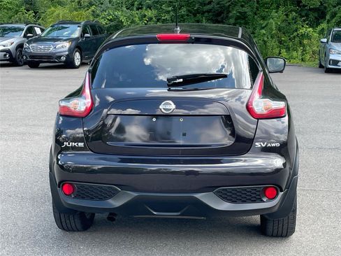 Used 2016 Nissan Juke SV w/ Technology Package AWD/4WD image 4