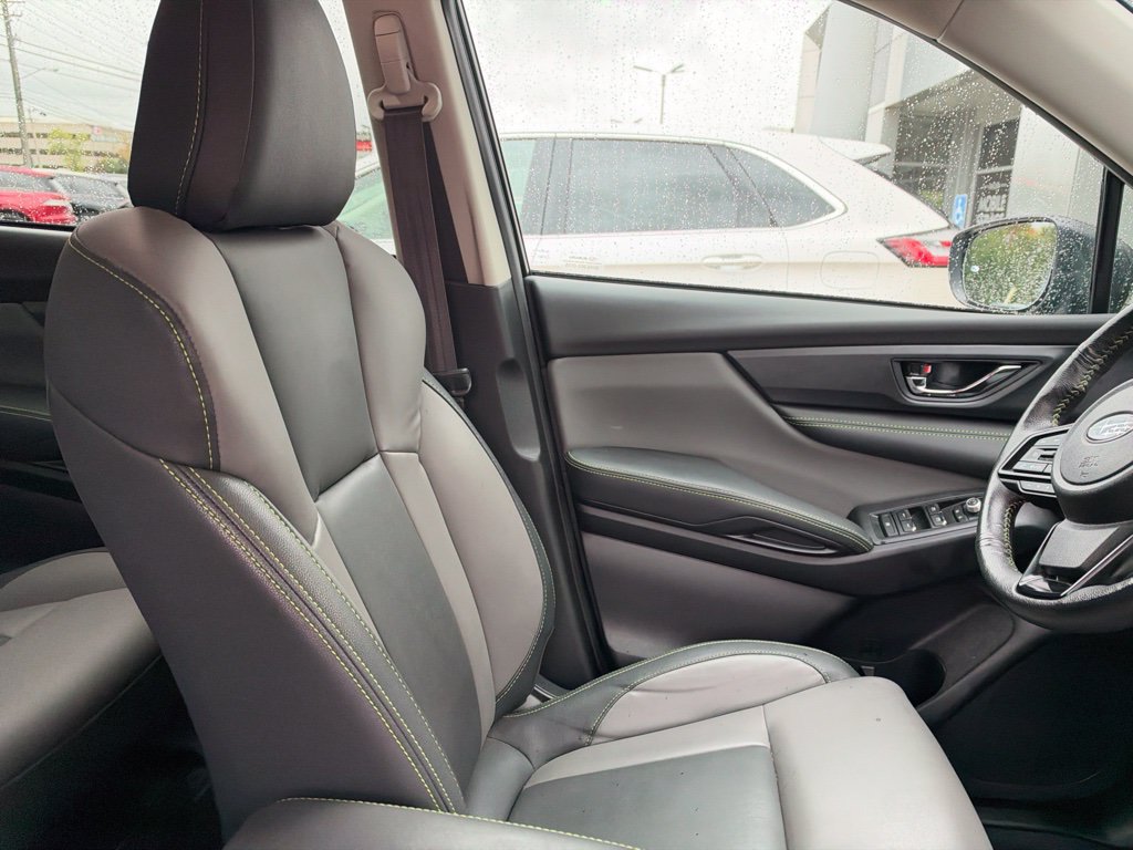 Used 2024 Subaru Ascent Onyx Edition AWD/4WD image 32
