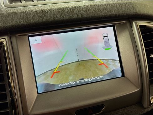 Used 2023 Ford Ranger XLT w/ Equipment Group 301A Mid image 2