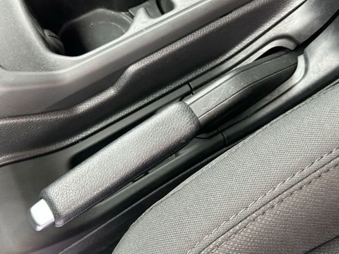 Used 2022 Jeep Wrangler Unlimited Sahara image 39