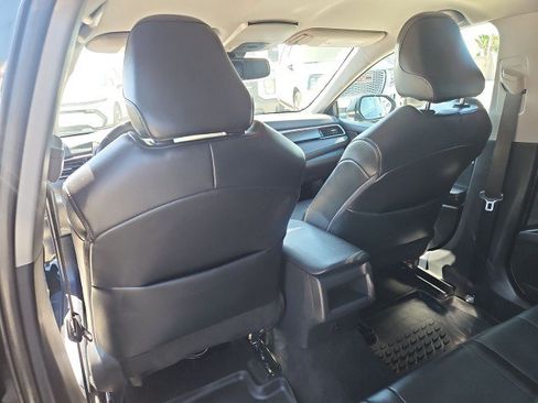 Used 2022 Toyota Camry SE w/ Convenience Package FWD image 20