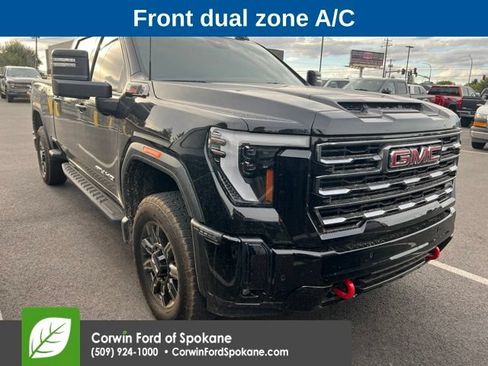 Used 2025 GMC Sierra 3500 AT4 w/ AT4 Premium Plus Package AWD/4WD image 7